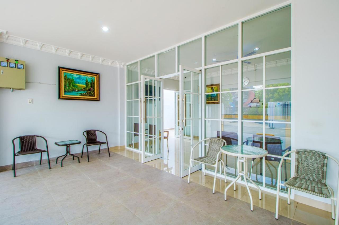 Emerald Residence Medan Buitenkant foto