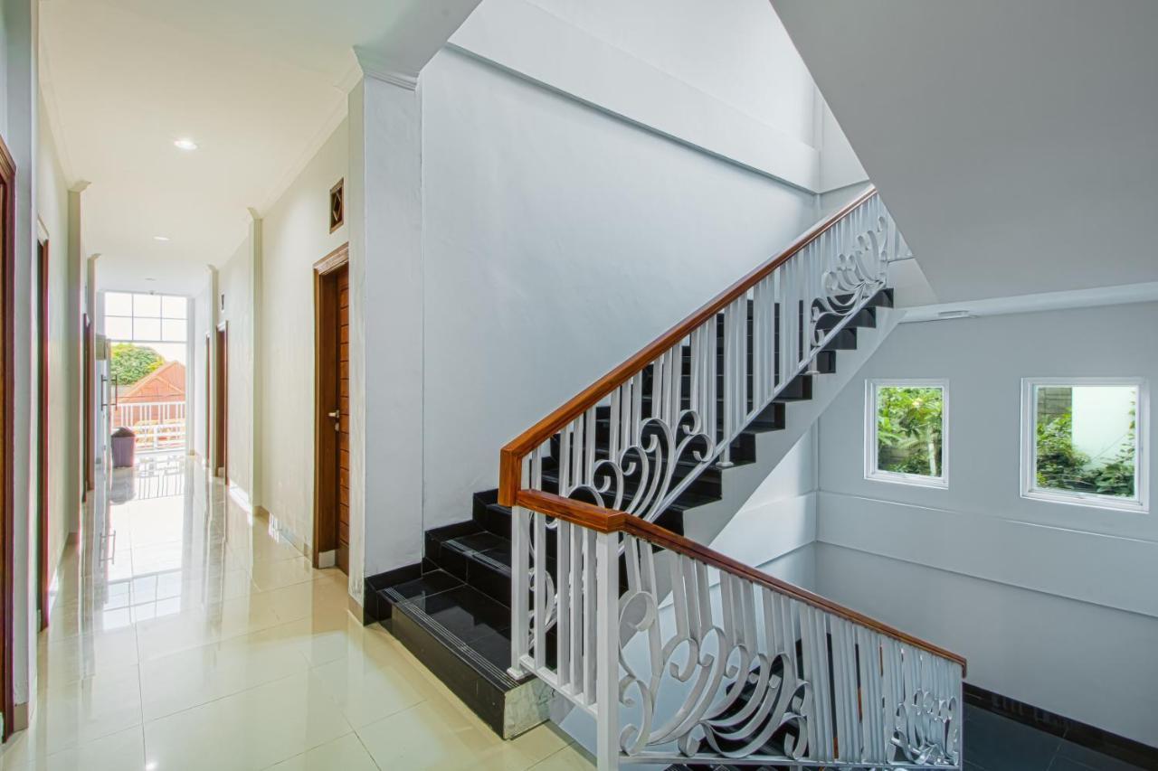 Emerald Residence Medan Buitenkant foto